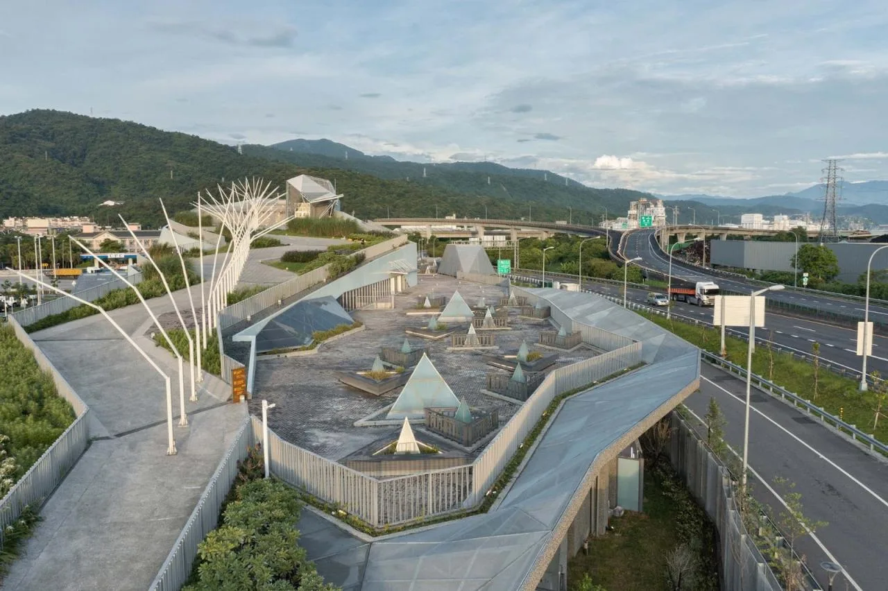 BIM Architecture | Rest Area and Service Area of Su'ao Expressway/Weng Zumo Architectural Firm