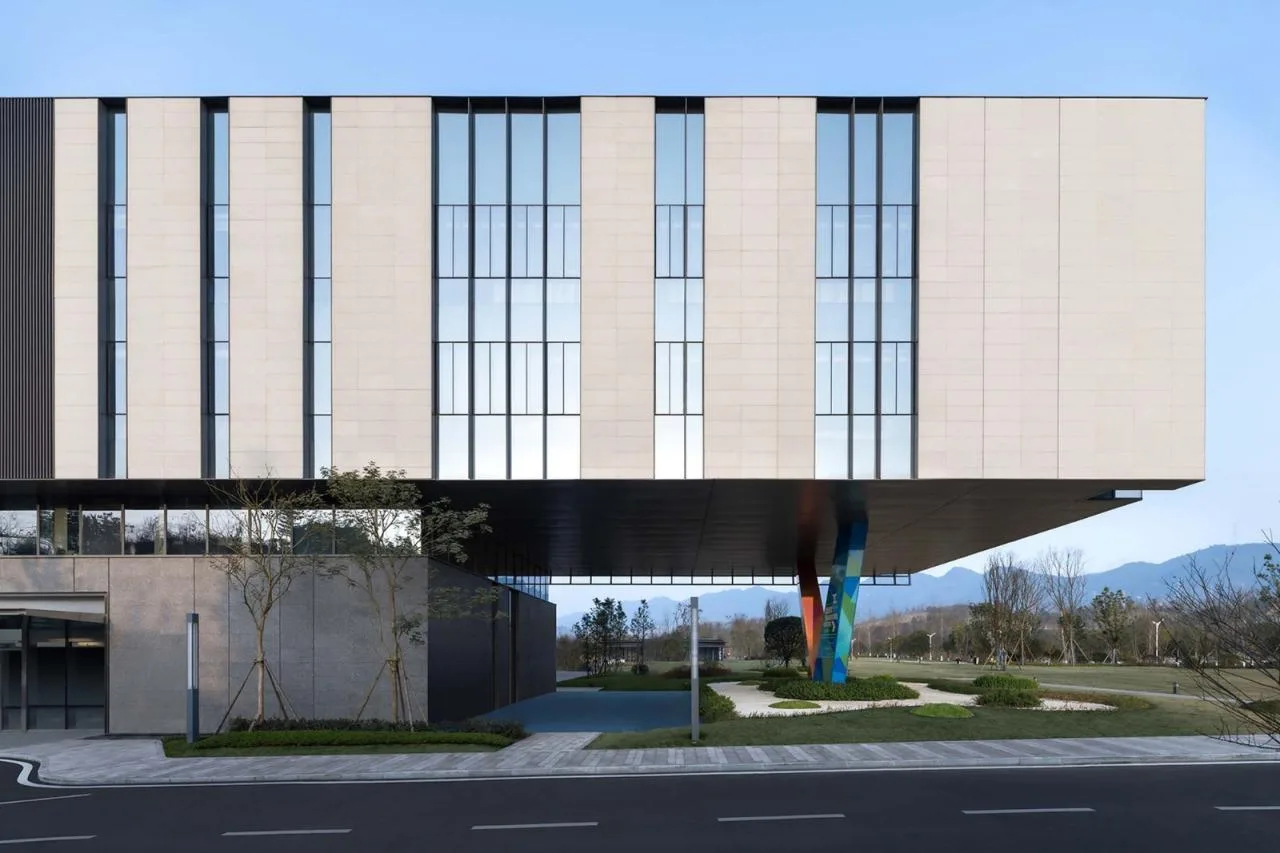 BIM Architecture | Chongqing Liangjiang Collaborative Innovation Zone Fusion Innovation Center/Shanghai Dushi Construction Architectural Design Firm
