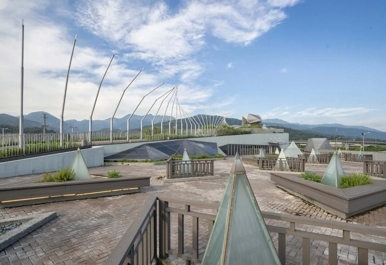 BIM Architecture | Rest Area and Service Area of Su'ao Expressway/Weng Zumo Architectural Firm
