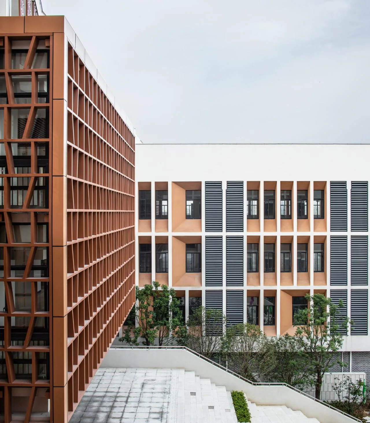 BIM Architecture | Open Education Landscape - Ningbo Vanke Panhuo Experimental Middle School/UA You'an Design
