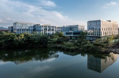 BIM Architecture: Harmonizing Order and Freedom at Hangzhou Enbao Office Park by Gad-BIM WORLD