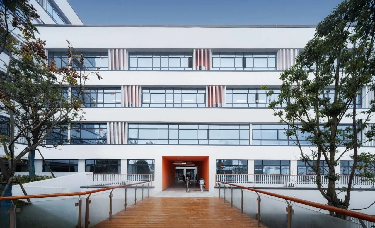 BIM Architecture | Jishou Zhongchi Xiangjun Lide School (Phase I)/Xiangwai Construction Studio