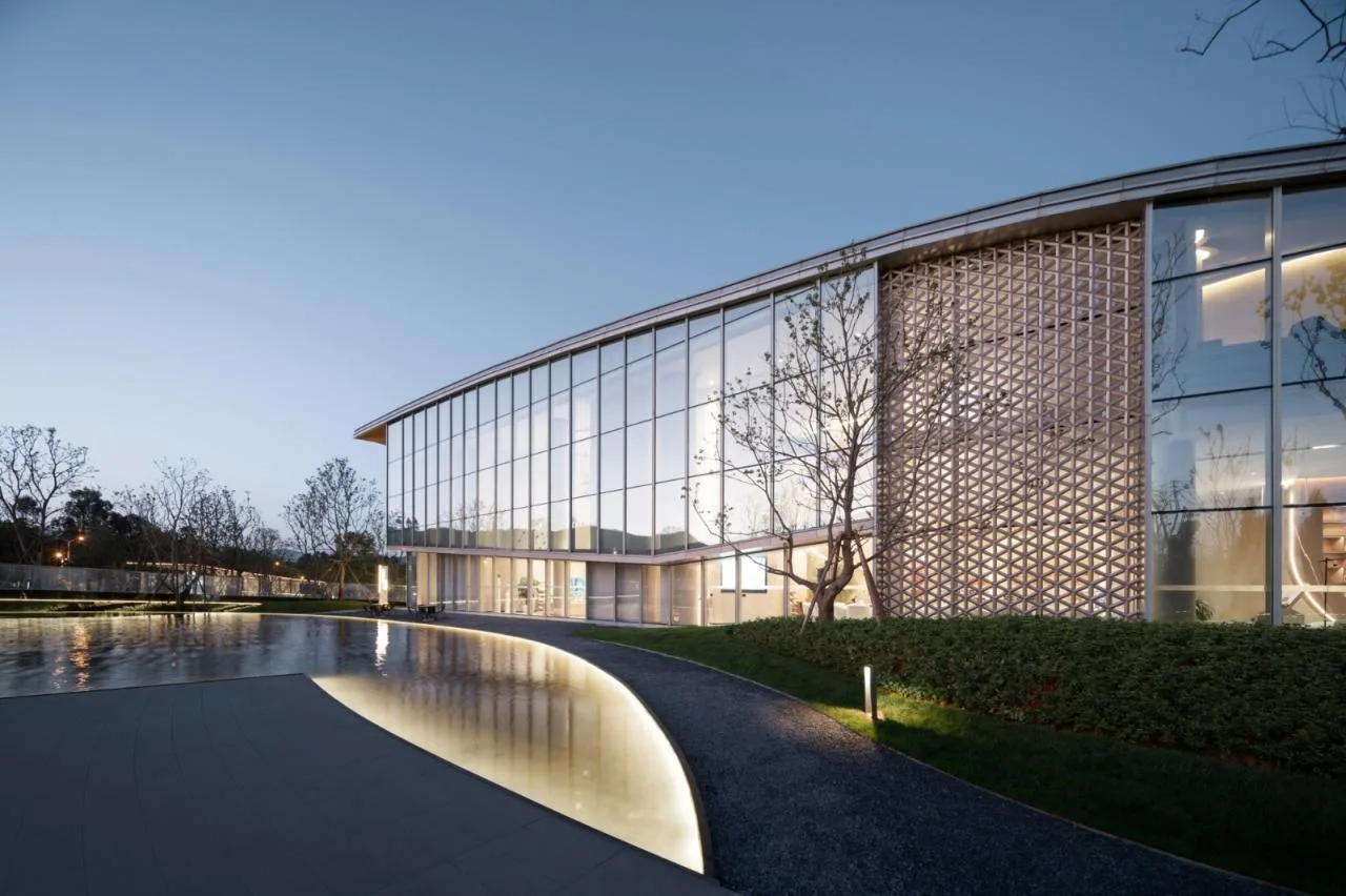 BIM architecture | The imagination of ribbons lingering in the mountains and forests - Kunming Overseas Chinese Town; Dianzhong Lehuocheng Community Center/Chengzhi Design