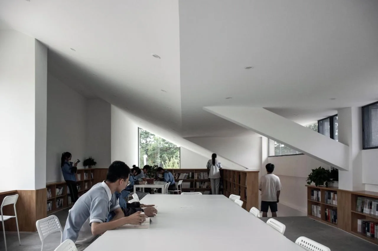 BIM Architecture | Xi'an High tech Sixth Senior High School Library/Yuan Architecture · School of Architecture, Xi'an University of Architecture and Technology
