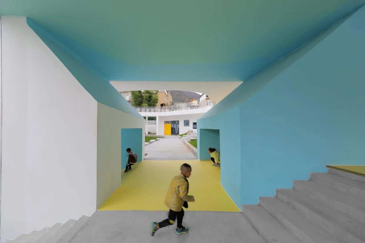 BIM Architecture | Qihang Kindergarten in Jiuzhaigou Valley Scenic and Historic Interest Area County/Dongyi Architecture