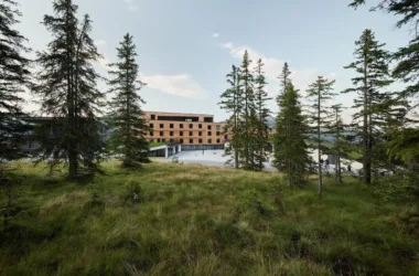 BIM Architecture: Gerlos Youth Hostel by Lechner & Lechner Architects-BIM WORLD