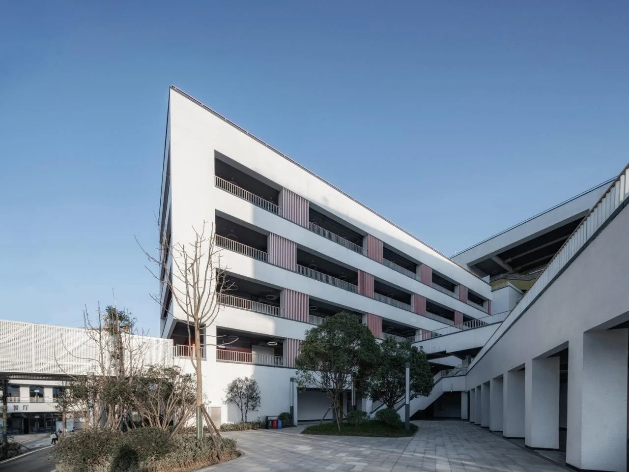 BIM Architecture | Jishou Zhongchi Xiangjun Lide School (Phase I)/Xiangwai Construction Studio