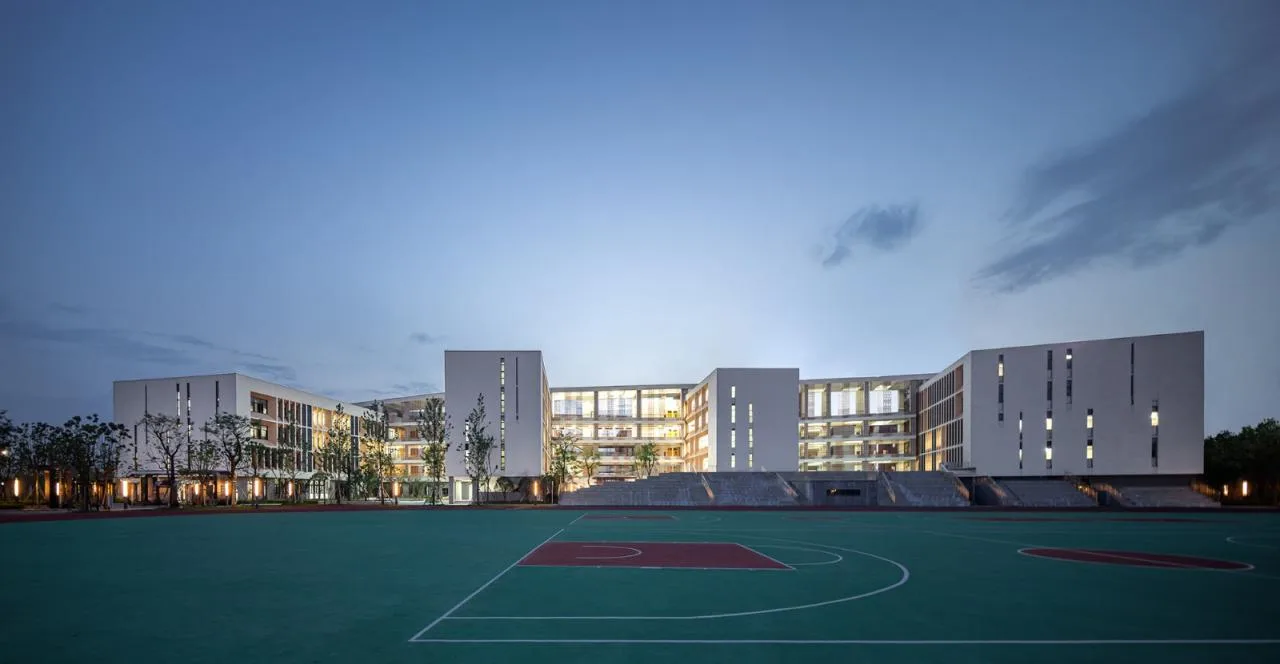 BIM Architecture | Open Education Landscape - Ningbo Vanke Panhuo Experimental Middle School/UA You'an Design