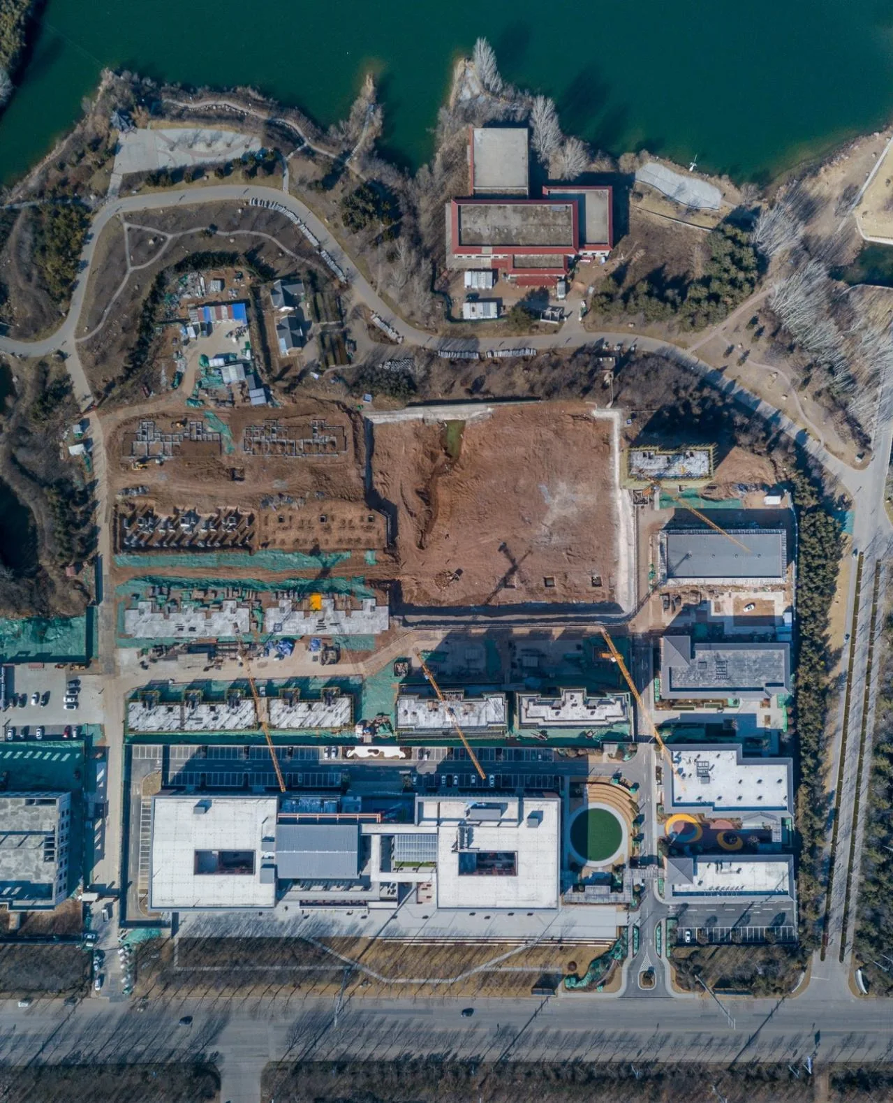BIM Architecture | Renovation of Abandoned Factory Buildings for Health and Wellness Facilities/Qicheng Design