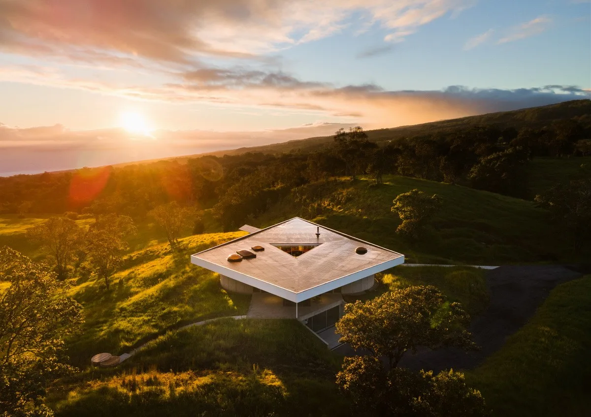 BIM Architecture | Triangle Rice and vegetable roll Home, Musubi Residence/Craig Steely Architecture