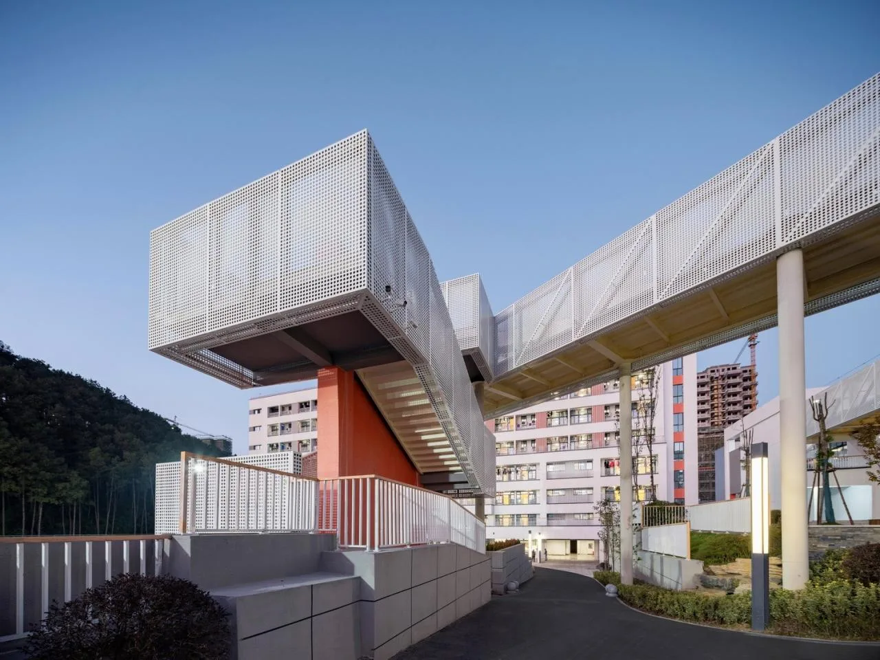 BIM Architecture | Jishou Zhongchi Xiangjun Lide School (Phase I)/Xiangwai Construction Studio