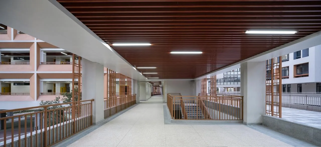 BIM Architecture | Open Education Landscape - Ningbo Vanke Panhuo Experimental Middle School/UA You'an Design