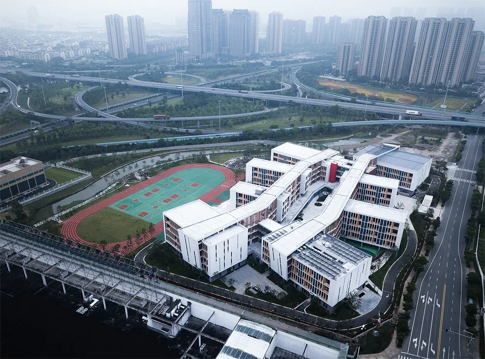 BIM Architecture | Open Education Landscape - Ningbo Vanke Panhuo Experimental Middle School/UA You'an Design