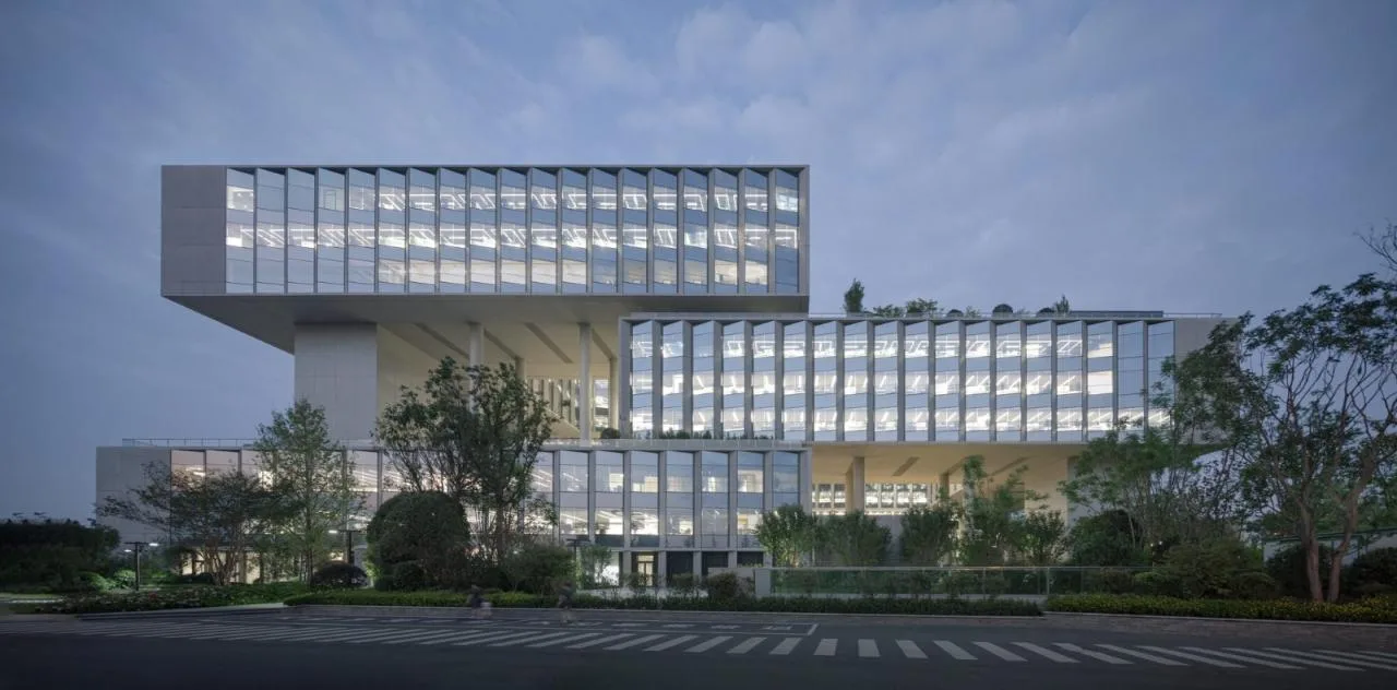 BIM Architecture | JD Group Southwest Headquarters Building/GMP Architects