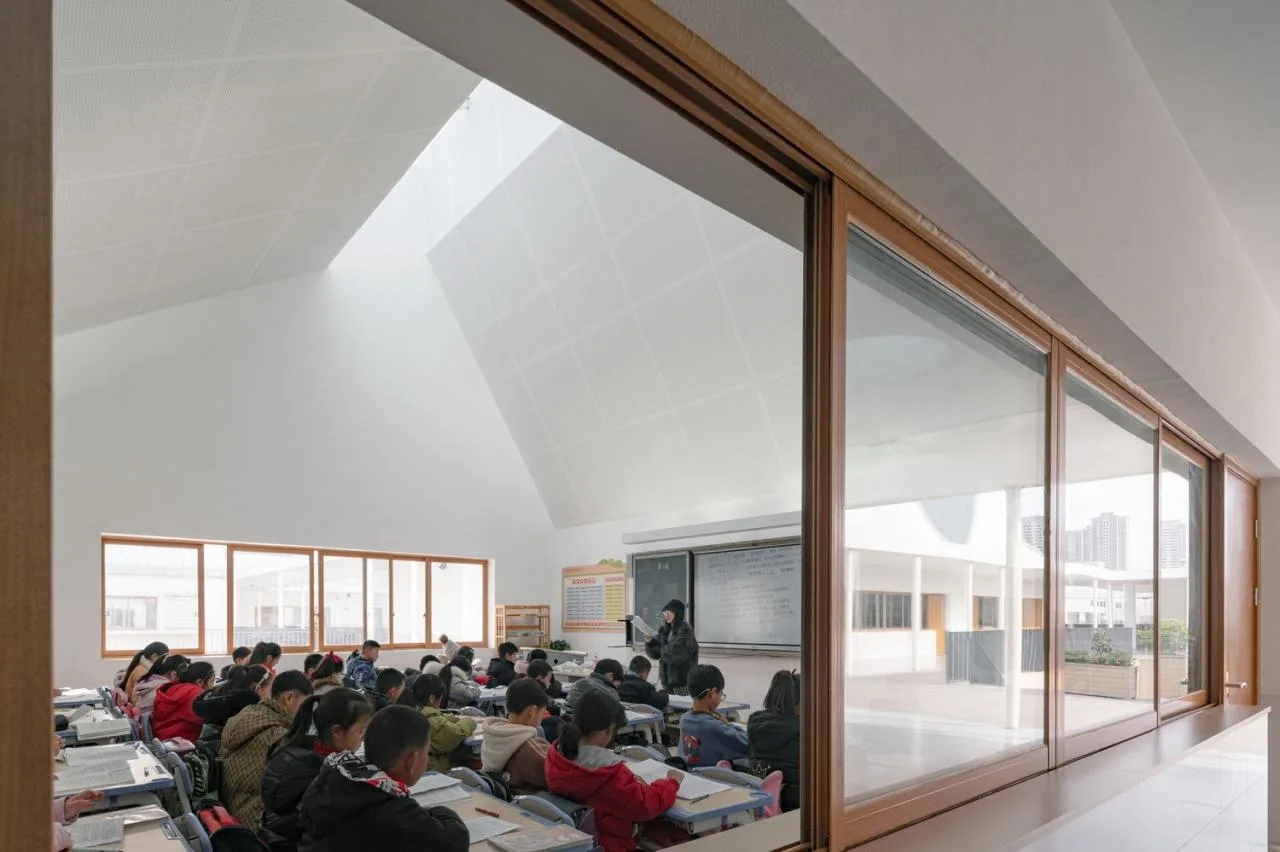 BIM Architecture | Parallel and Light School - Qingyijiang Road Primary School/Jing · Architectural Office (TAO)