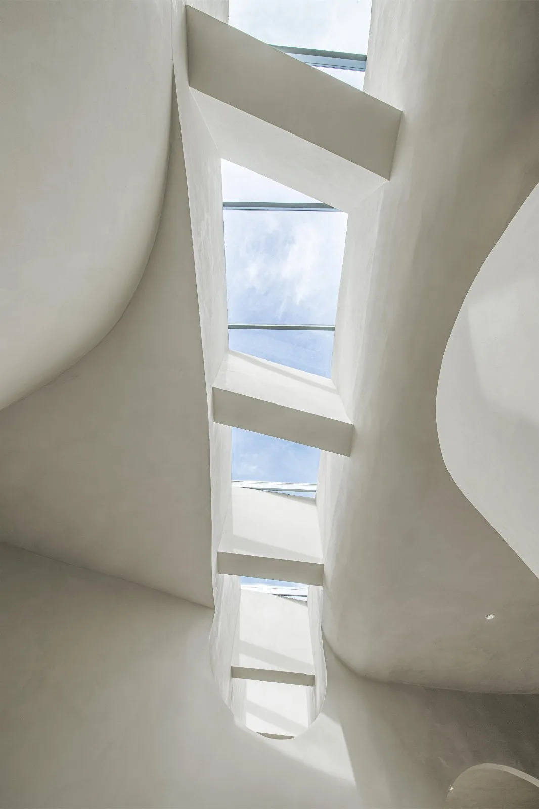 BIM architecture | The imagination of ribbons lingering in the mountains and forests - Kunming Overseas Chinese Town; Dianzhong Lehuocheng Community Center/Chengzhi Design