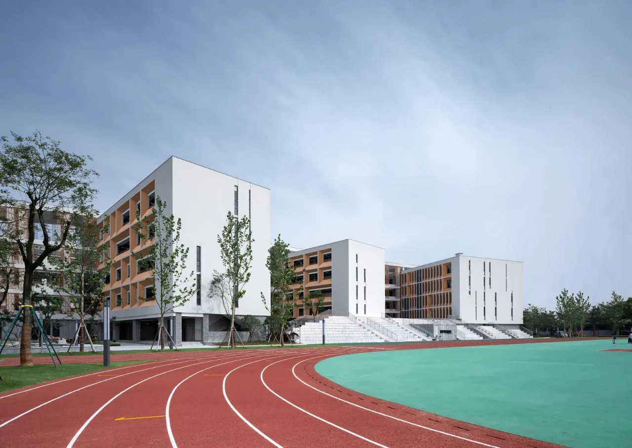 BIM Architecture | Open Education Landscape - Ningbo Vanke Panhuo Experimental Middle School/UA You'an Design