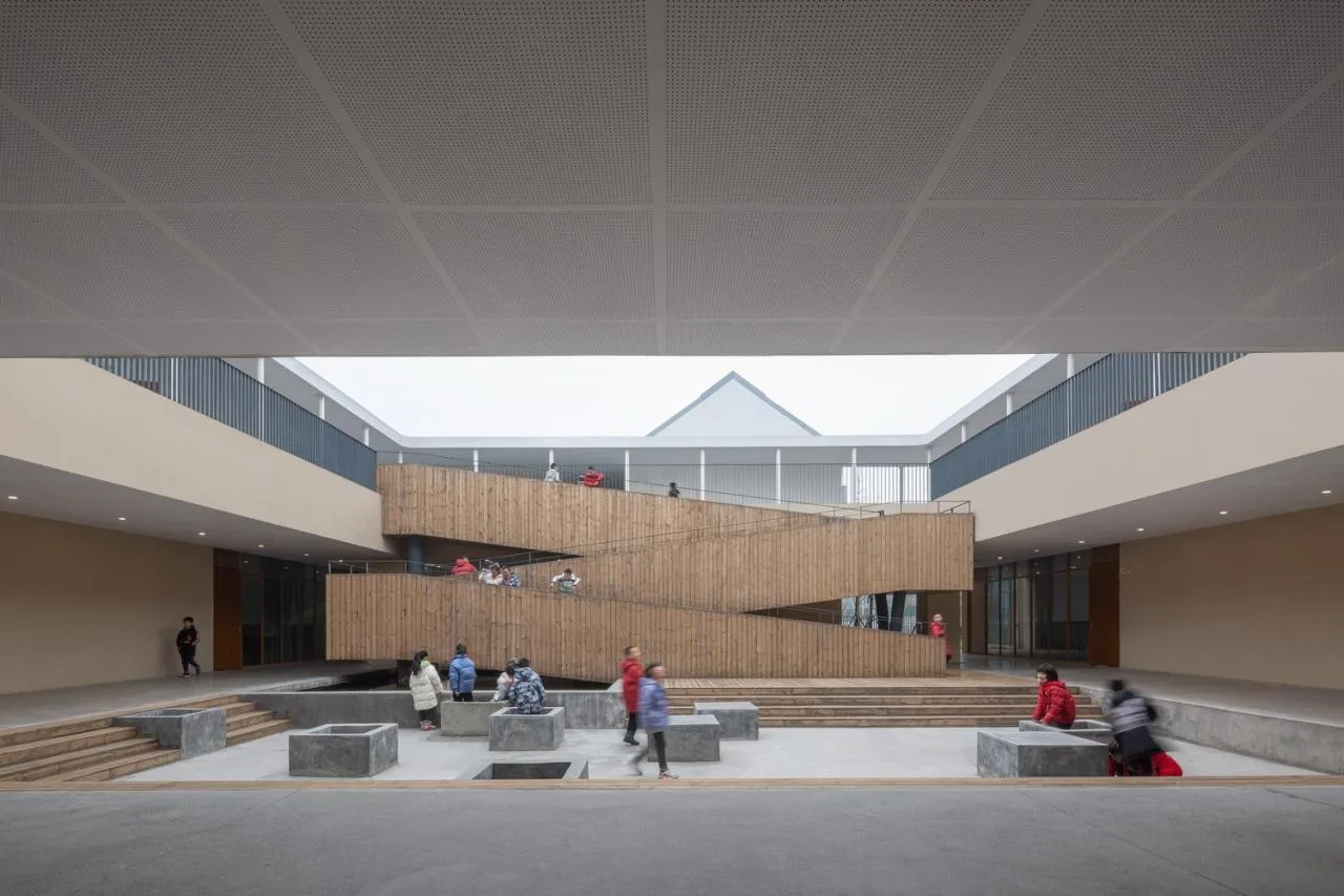 BIM Architecture | Parallel and Light School - Qingyijiang Road Primary School/Jing · Architectural Office (TAO)