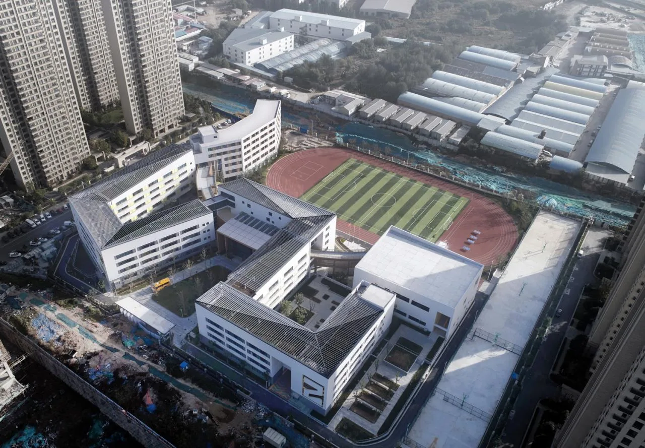 BIM Architecture | 'Container of Time' - Zhengzhou Aihua International School/UA You'an Design