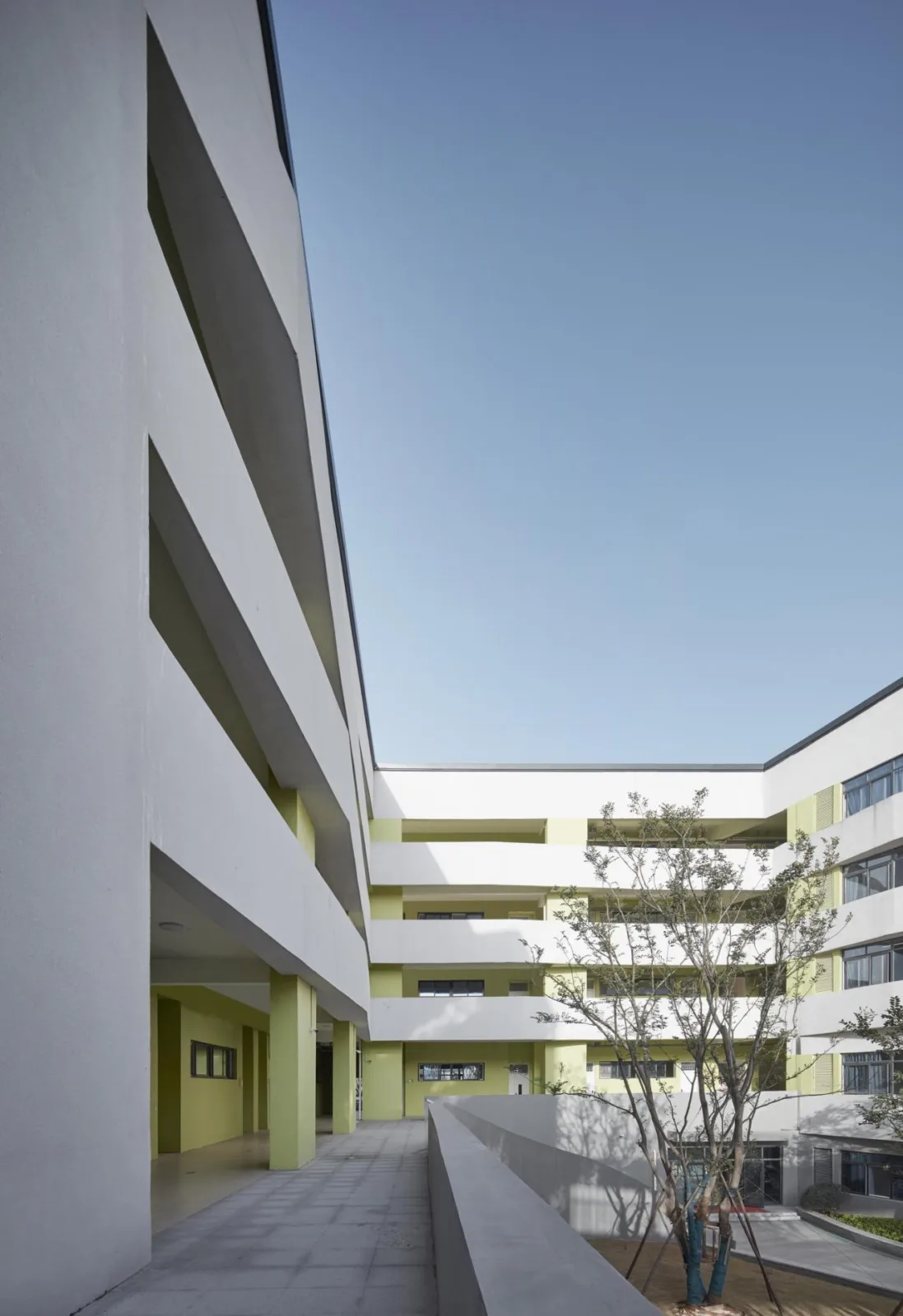 BIM Architecture | 'Container of Time' - Zhengzhou Aihua International School/UA You'an Design