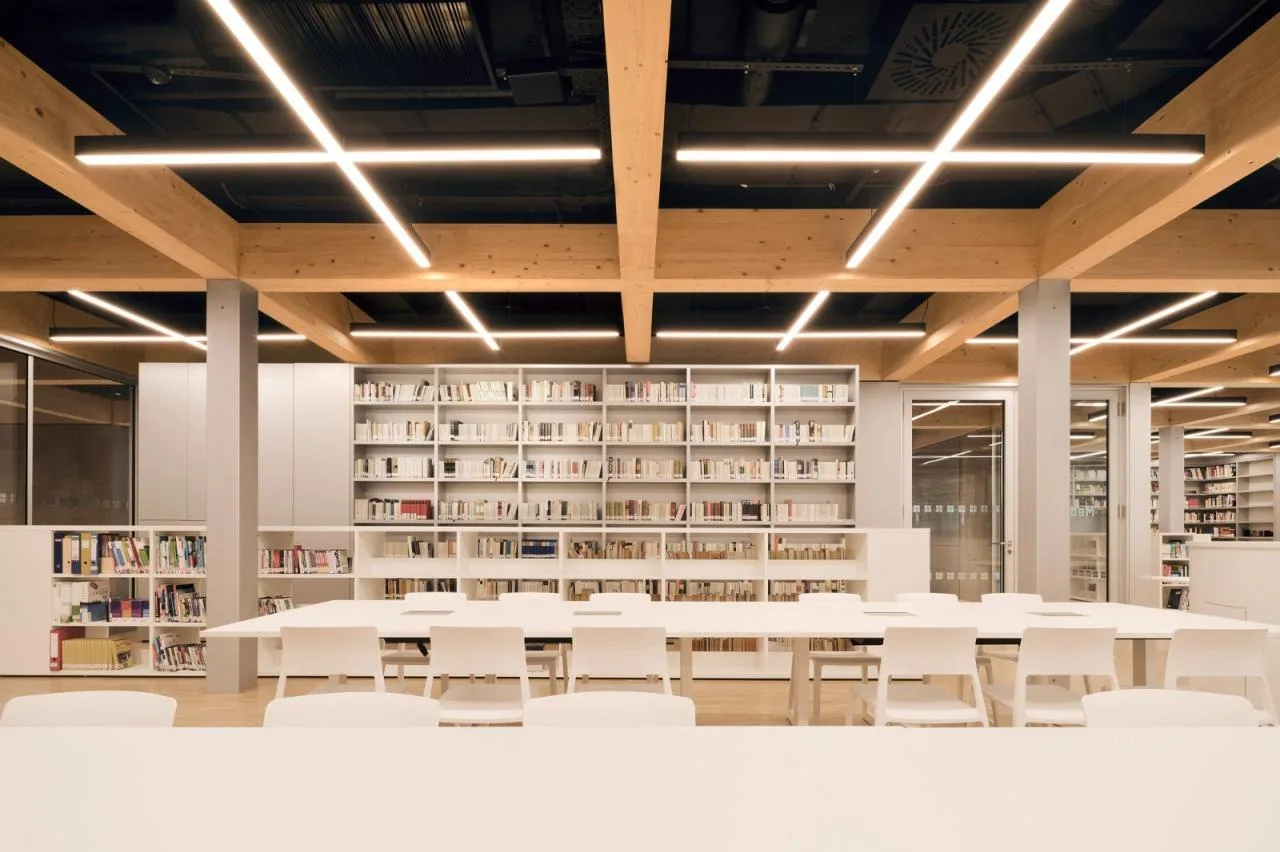 BIM Architecture | Rotating 45 Degrees, Campus Cafeteria and Media Center/wulf Architekten