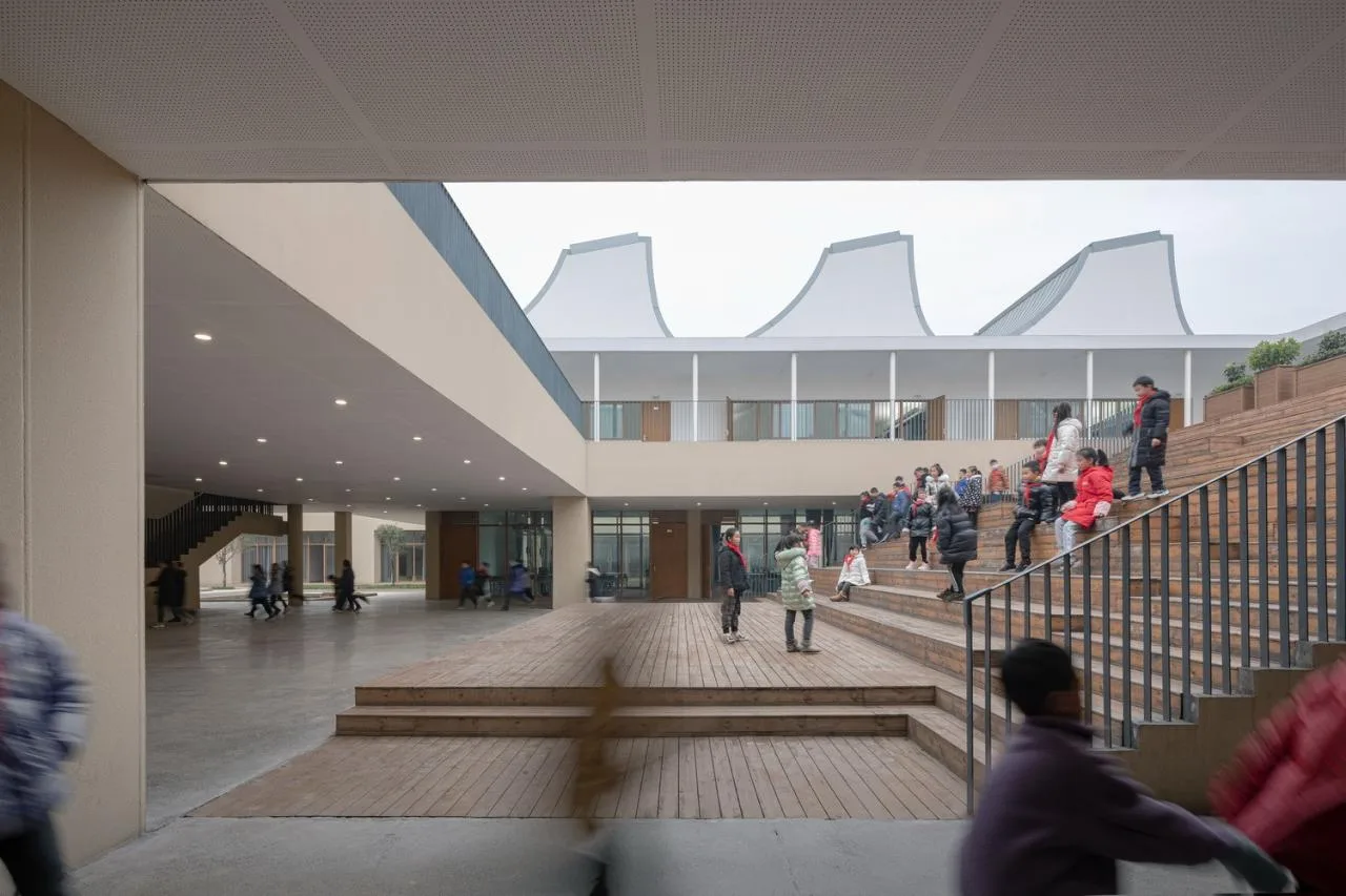 BIM Architecture | Parallel and Light School - Qingyijiang Road Primary School/Jing · Architectural Office (TAO)