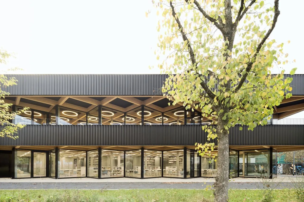 BIM Architecture | Rotating 45 Degrees, Campus Cafeteria and Media Center/wulf Architekten