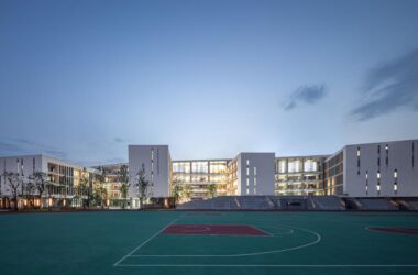 BIM Architecture in Open Education: Ningbo Vanke Panhuo Experimental Middle School by UA You'an Design-BIM WORLD