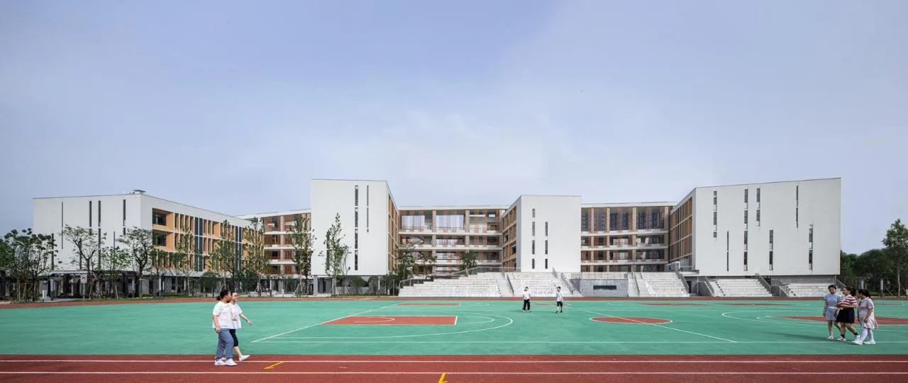 BIM Architecture | Open Education Landscape - Ningbo Vanke Panhuo Experimental Middle School/UA You'an Design
