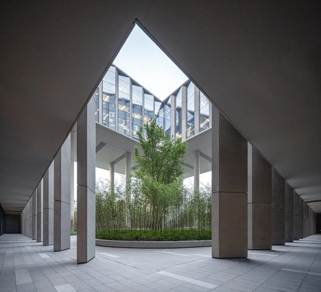 BIM Architecture | JD Group Southwest Headquarters Building/GMP Architects