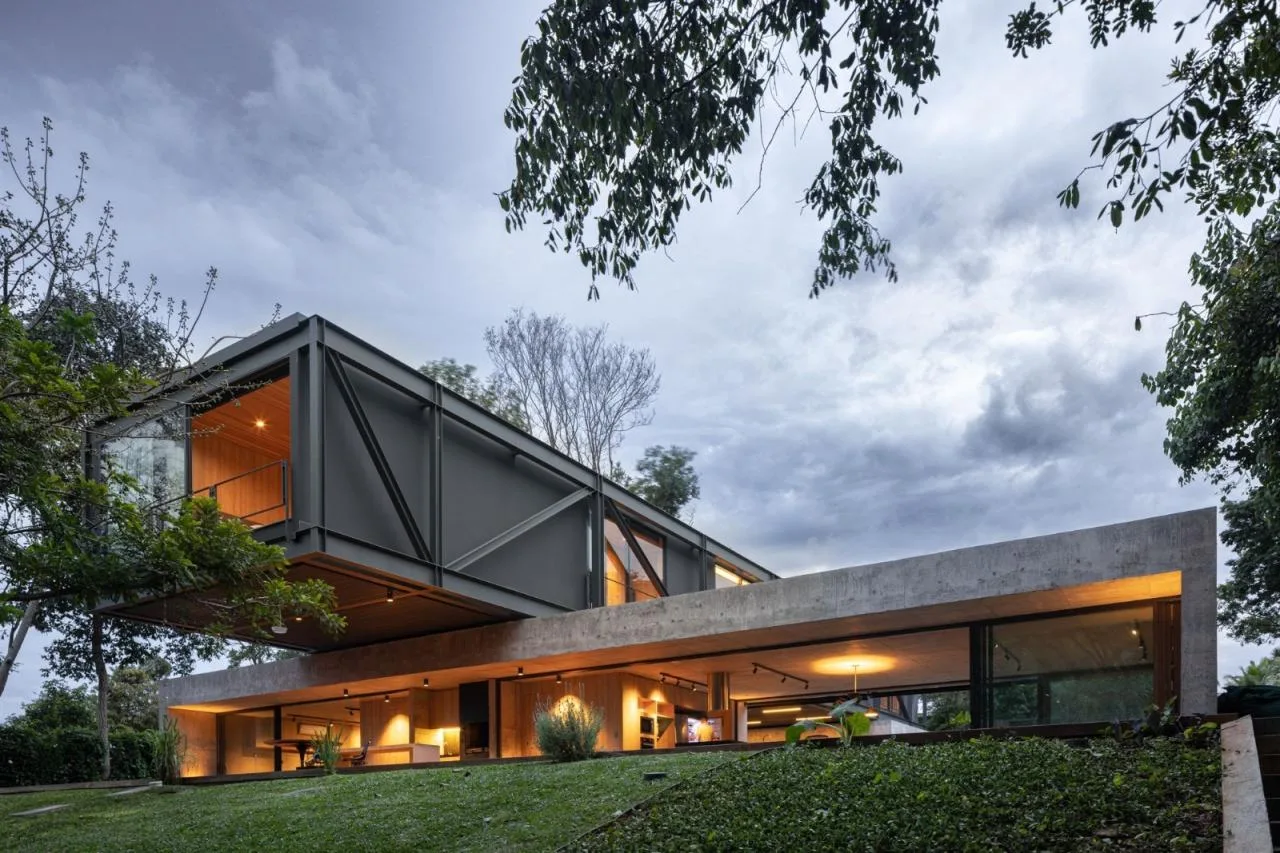 BIM Architecture | Splicing Residential: Habka Home/Est ú dio MRGB