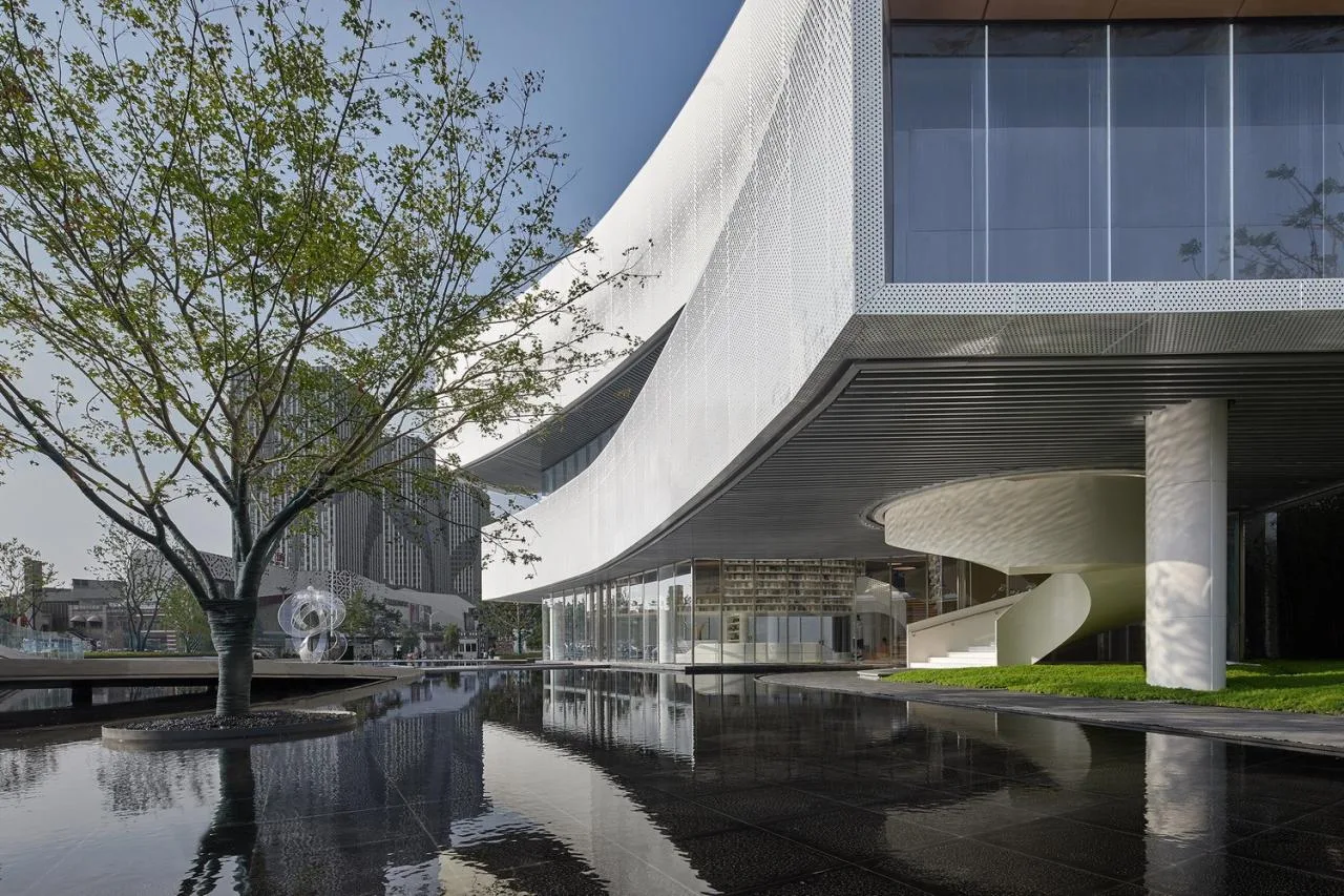 BIM Architecture | Filling Place Space with Perceived Temperature: Xuzhou Sansheng · Zhongcheng Exhibition Center/UA You'an Design
