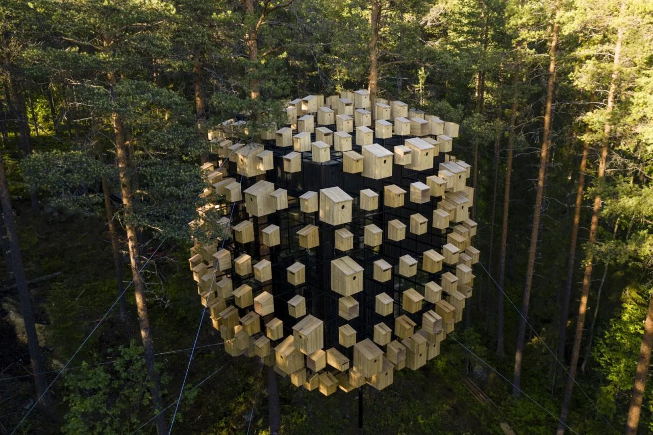 BIM Architecture | Tree Top Hotel 'Biosphere'/BIG