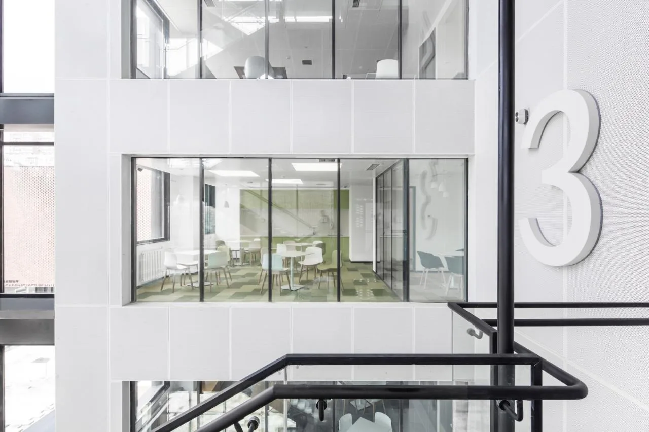 BIM architecture | A memory iteration on the moat: headquarters office building update/Beijing Urban Construction Design and Development Group Co., Ltd