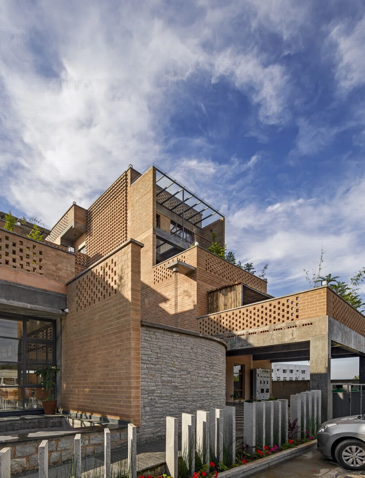 BIM Architecture | Local Materials and Traditional Craftsmanship, Sunyata Eco Hotel/Design Kacheri