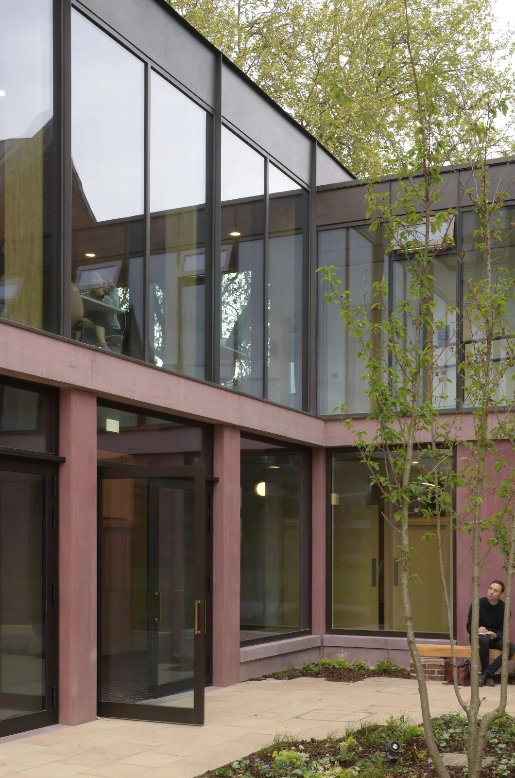 BIM Architecture | Retro Green Glaze, Cambridge University Canteen/Feilden Fowler