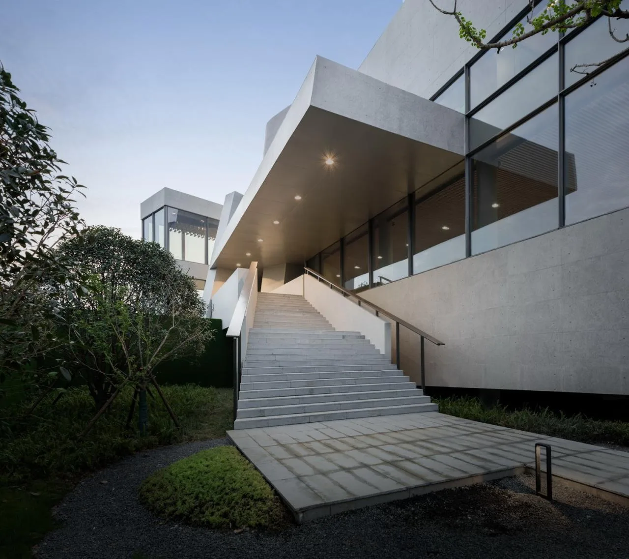 BIM Architecture | Lishui Overseas Chinese Town Exhibition Center/Shanghai Riqing