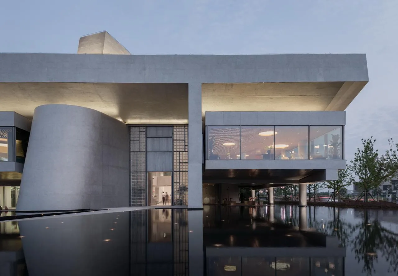 BIM Architecture | Lishui Overseas Chinese Town Exhibition Center/Shanghai Riqing