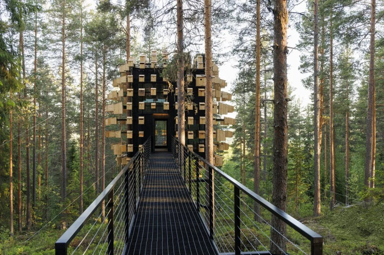 BIM Architecture | Tree Top Hotel 'Biosphere'/BIG