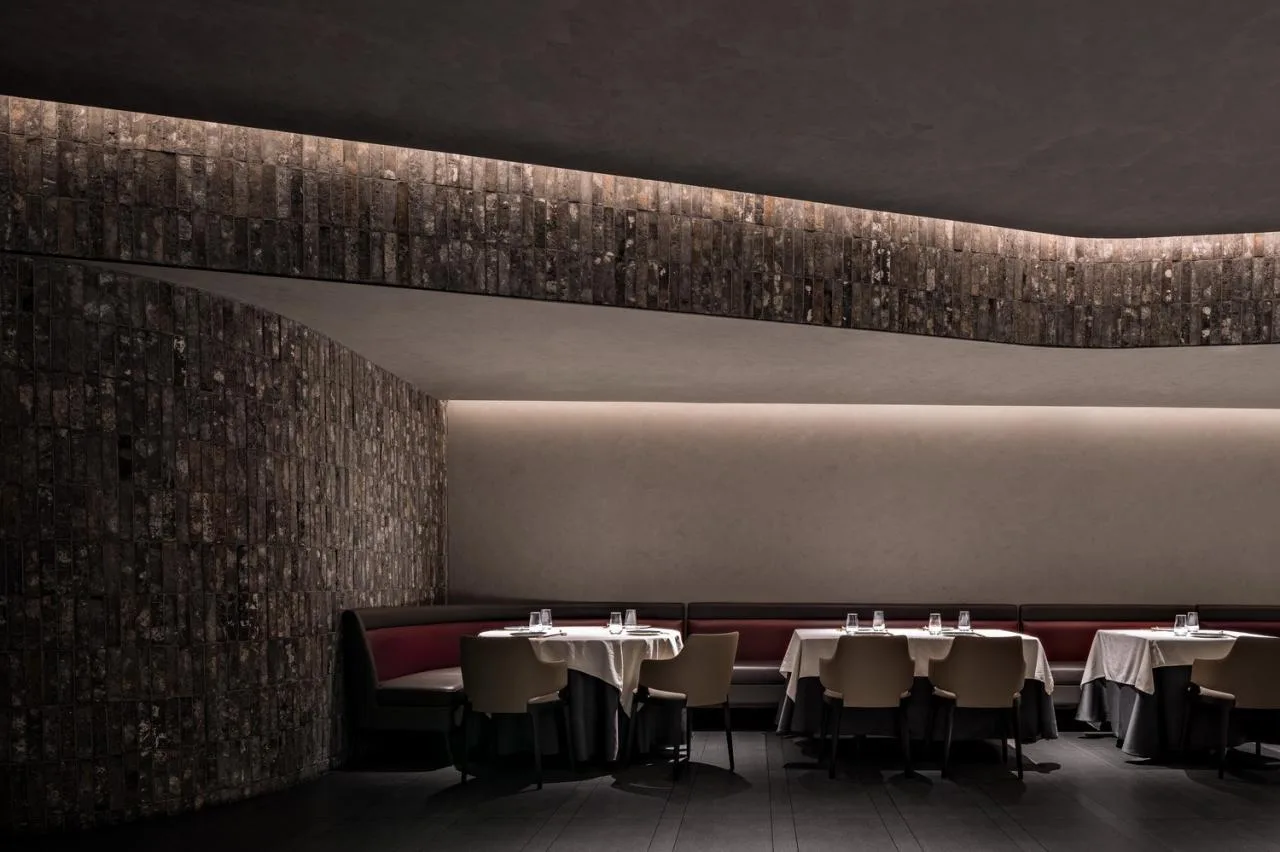 BIM Architecture | Four Seasons Minfu Shanghai Bund Store/IN.X Interior and Exterior Design