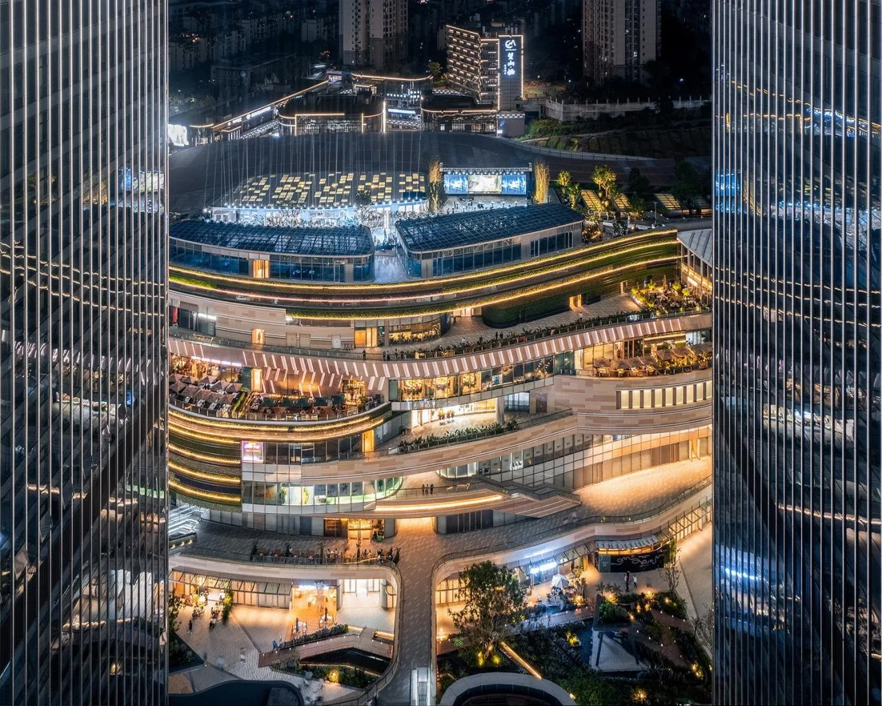 BIM Architecture | Hong Kong Land Chongqing Halo The Ring Shopping Park/PHA Pai Ang