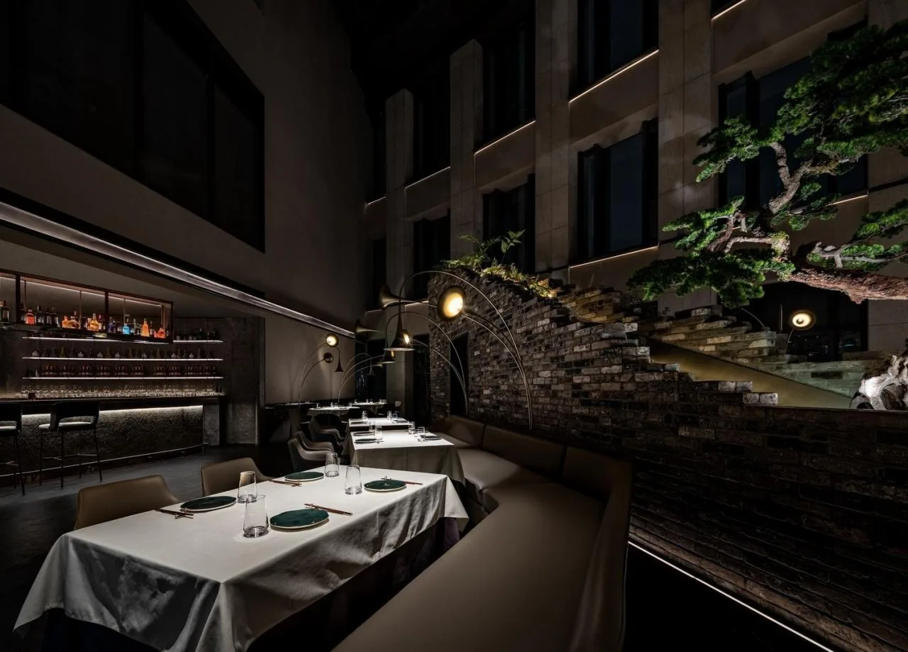 BIM Architecture | Four Seasons Minfu Shanghai Bund Store/IN.X Interior and Exterior Design