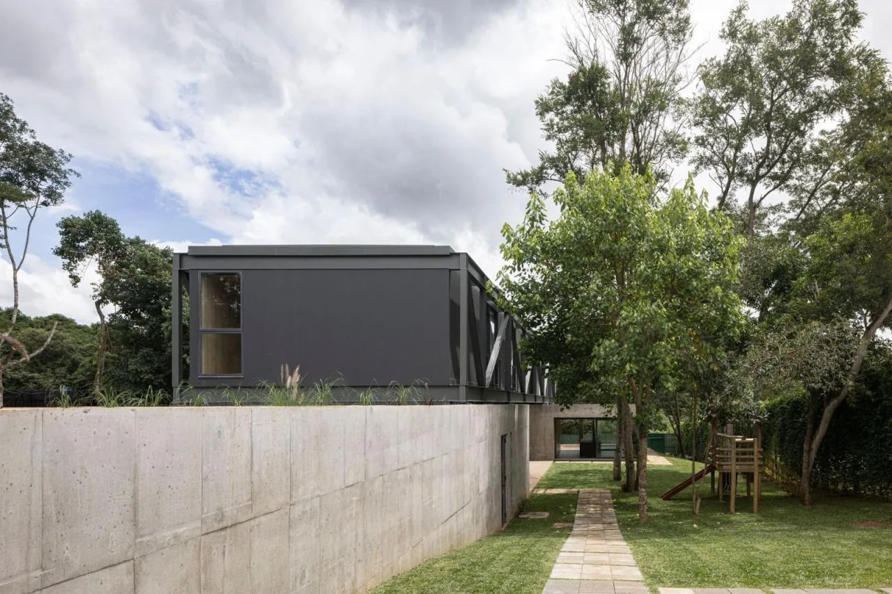 BIM Architecture | Splicing Residential: Habka Home/Est ú dio MRGB