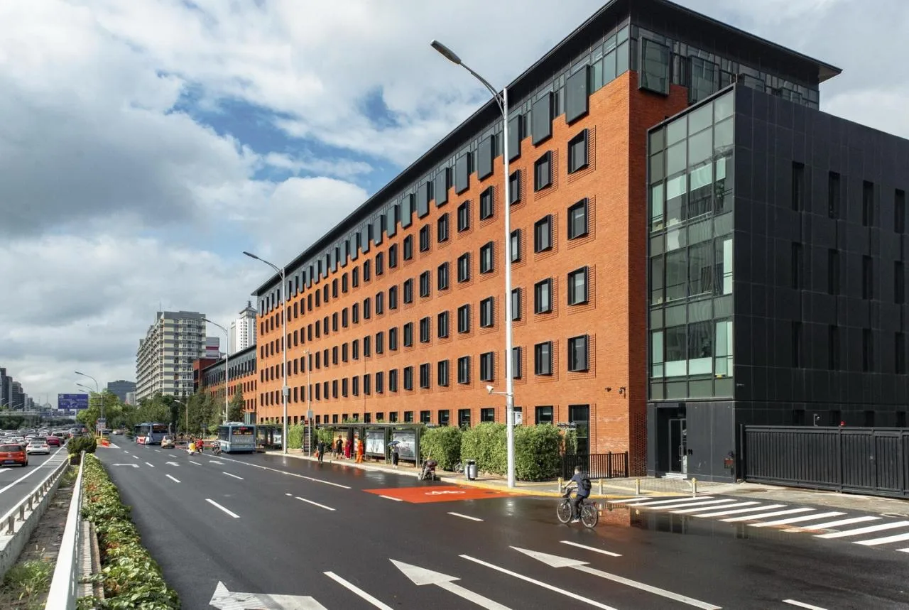 BIM architecture | A memory iteration on the moat: headquarters office building update/Beijing Urban Construction Design and Development Group Co., Ltd