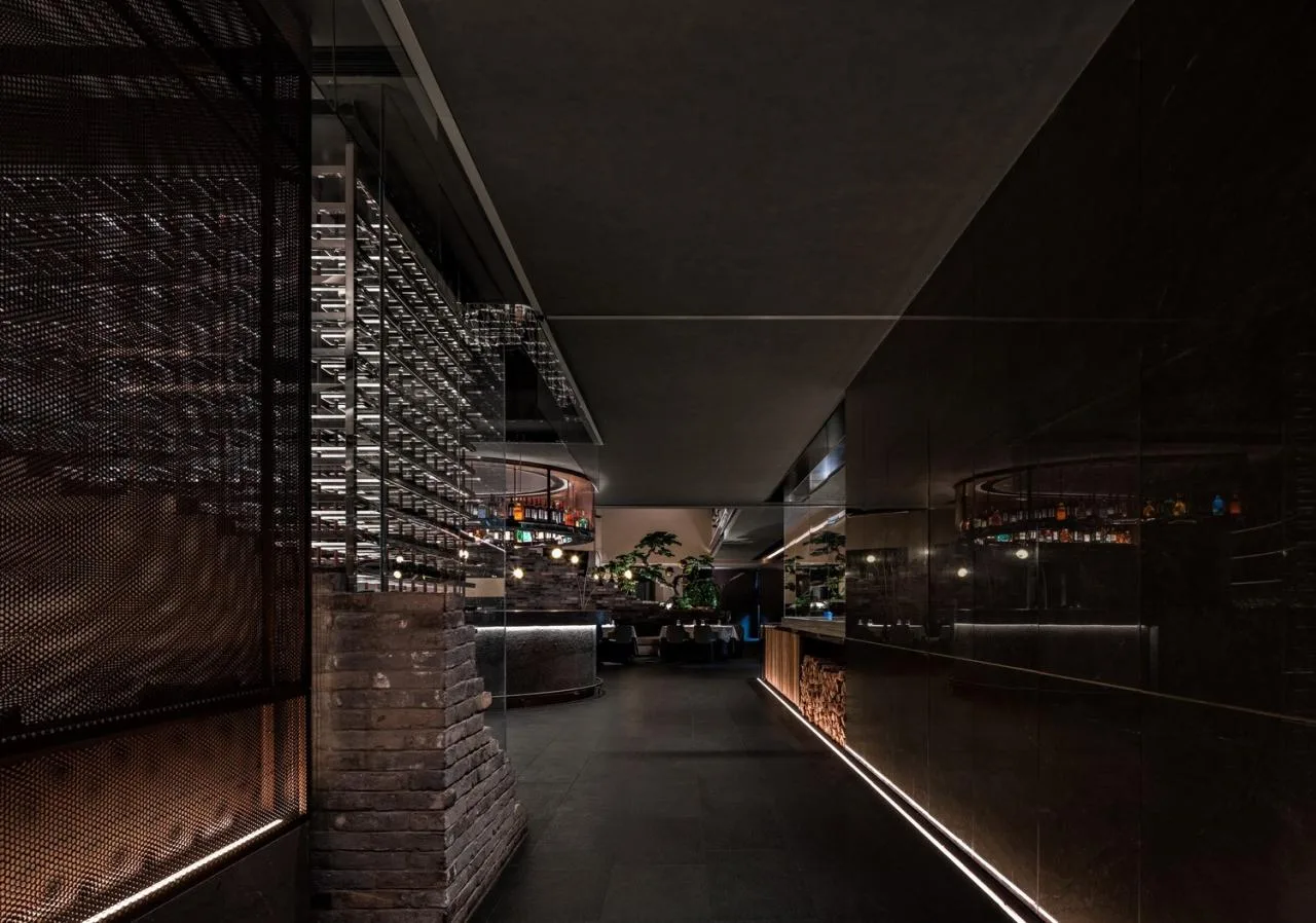 BIM Architecture | Four Seasons Minfu Shanghai Bund Store/IN.X Interior and Exterior Design