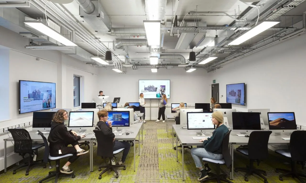 BIM Architecture | York St. John's University Creative Center/Tate+Co