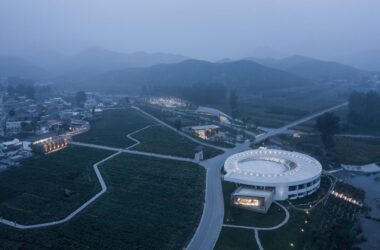 BIM Architecture: Tiangang Zhixing Village Rural Reception Hall by Kanlan Architecture-BIM WORLD