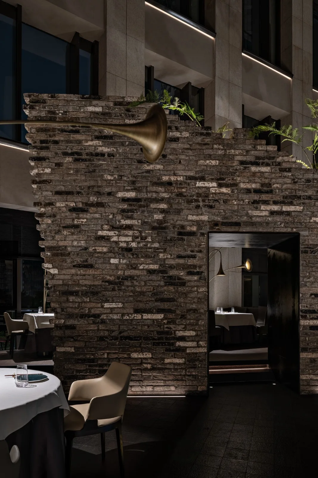BIM Architecture | Four Seasons Minfu Shanghai Bund Store/IN.X Interior and Exterior Design