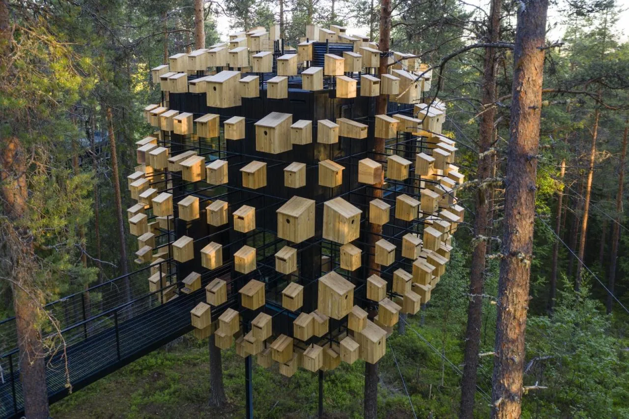 BIM Architecture | Tree Top Hotel 'Biosphere'/BIG