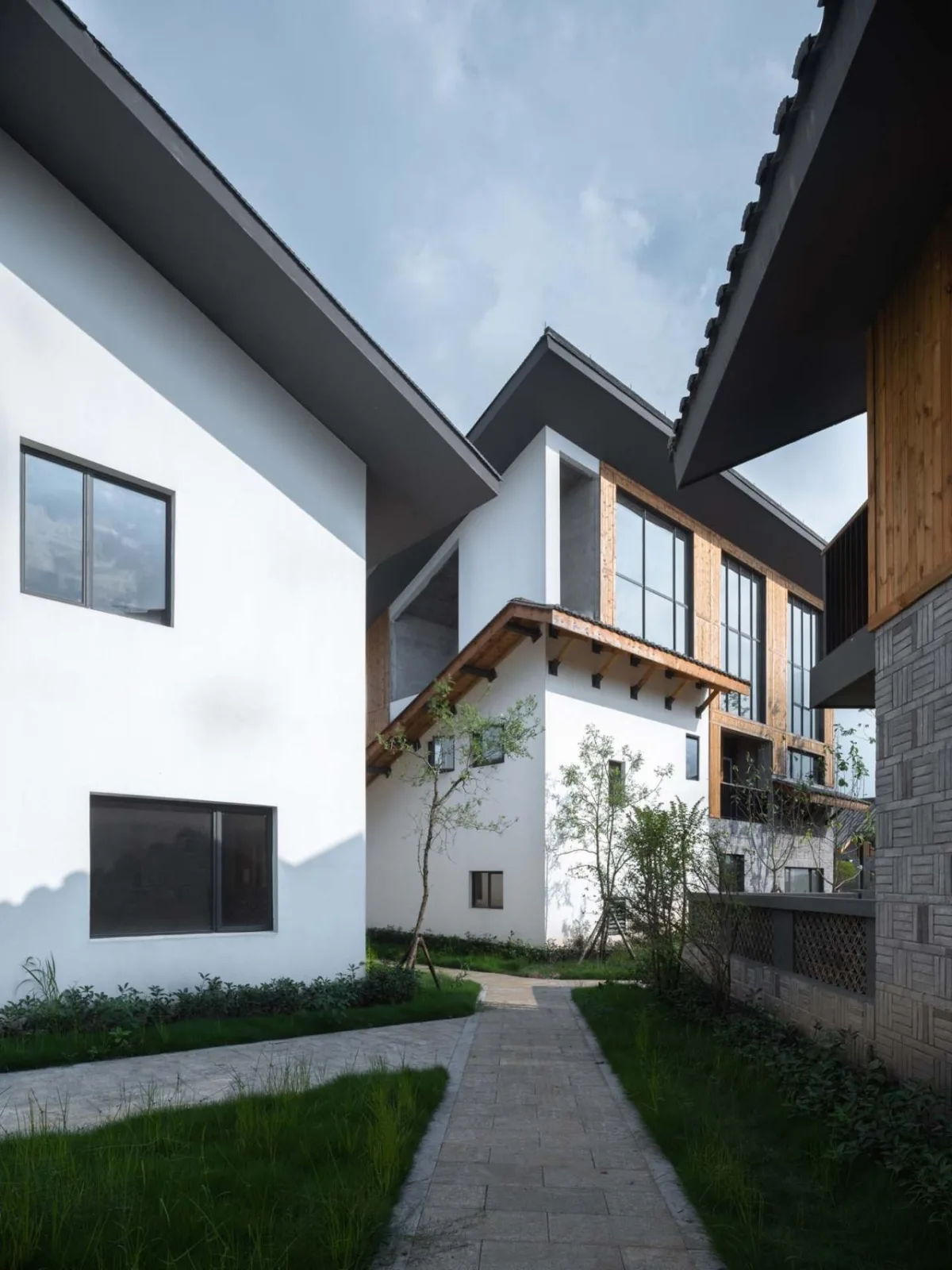 BIM Architecture | Miluo "Dragon Boat Festival Family" Rural Settlement/Artificial Architecture Studio